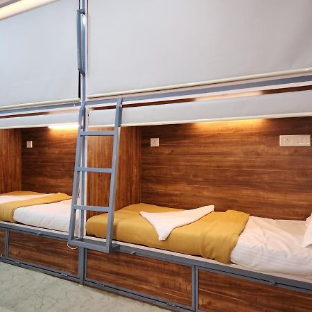 Sahil Ac Dormitory Navi Mumbai Extérieur photo